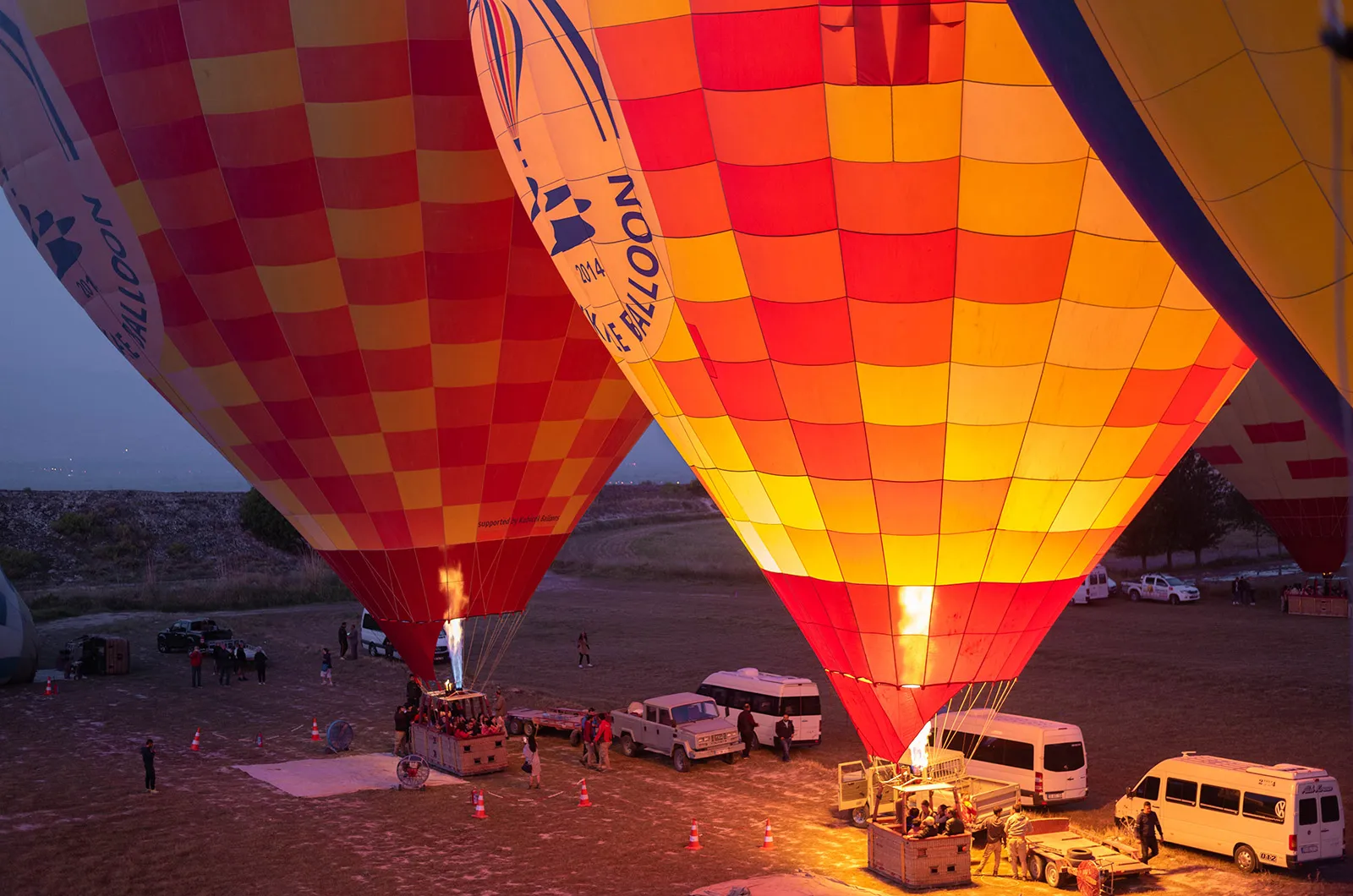 Çat Vadisi Özel Balon Turu